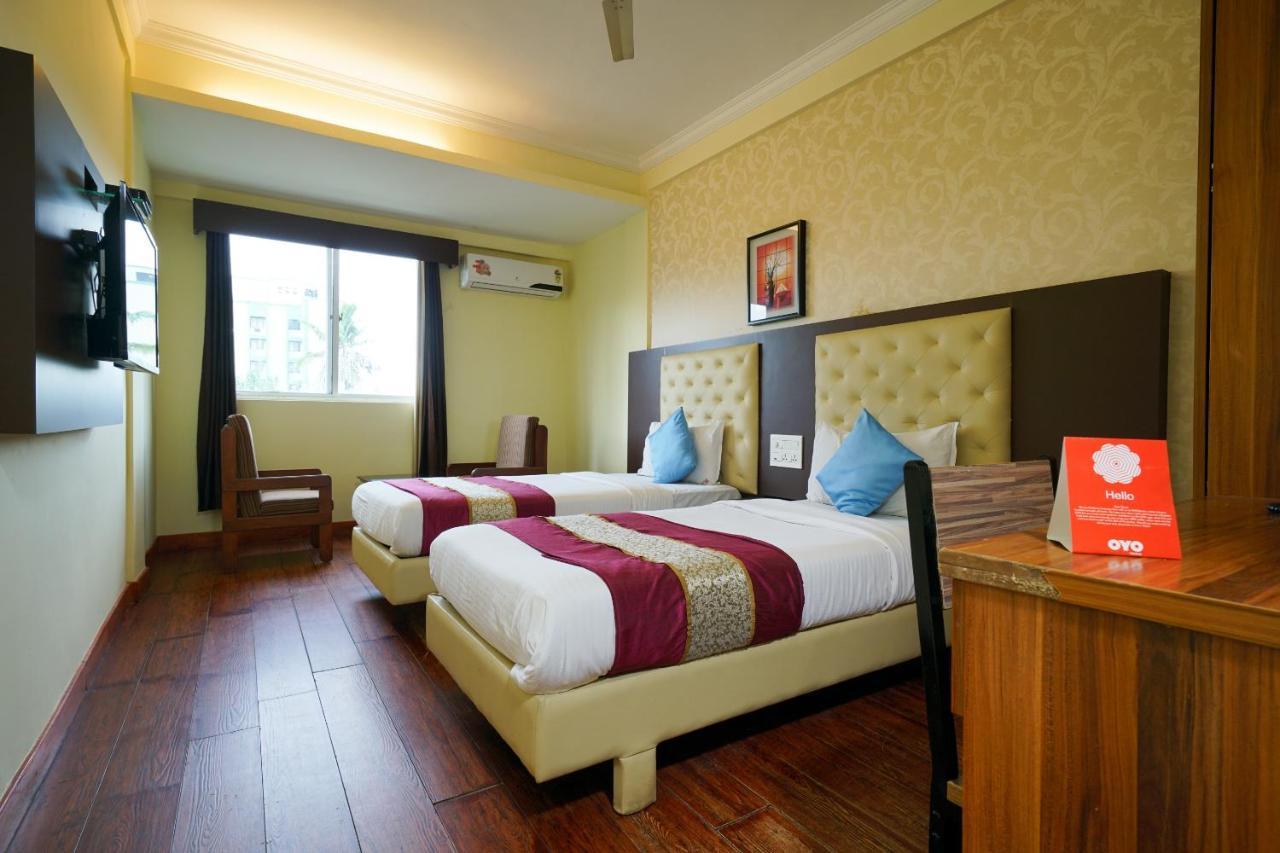 Oyo 1684 Hotel Malabar Inn Kozhikode Exterior foto